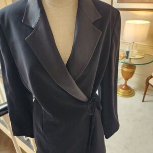 Elegant Black Women's Wrap Jacket
